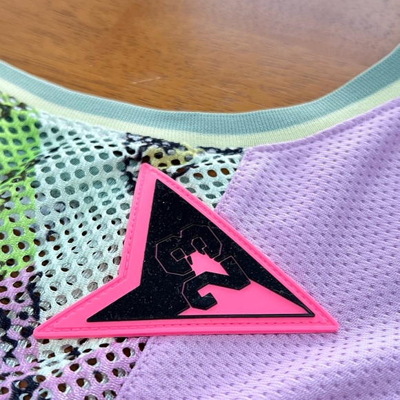 Jordan Multicolor Mesh Top - Picture 6 of 6